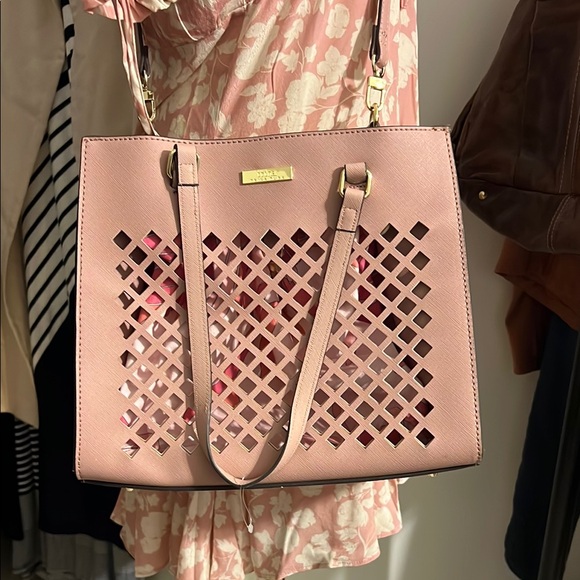 Trina Turk Handbags - Trina Turk Pink Geometric Cutout Tote